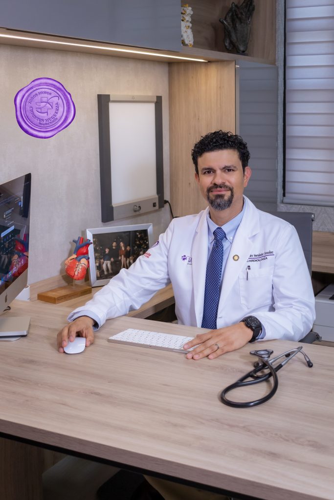Dr. Alejandro Hernández – Cardiología
